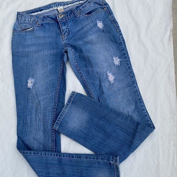 Mudd vintage distressed denim jeans size 5 - Picture 6 of 16